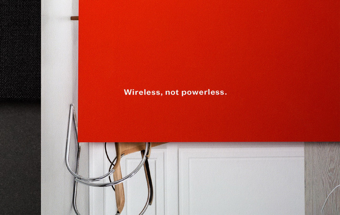 封面鏤空創(chuàng)意畫冊設(shè)計